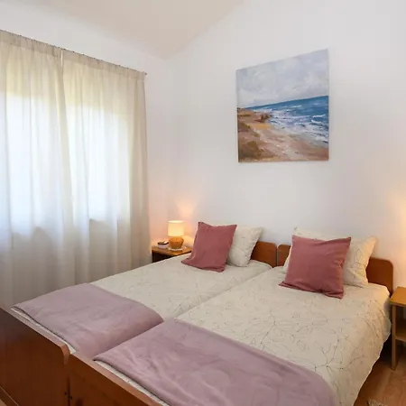 Olio - Comfort For Four People Tar-Vabriga