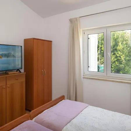 Apartment Olio - Comfort For Four People Tar-Vabriga