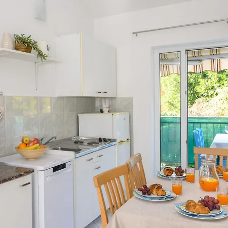 Olio - Comfort For Four People Apartment *
