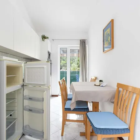 Olio - Comfort For Four People 아파트 Tar-Vabriga